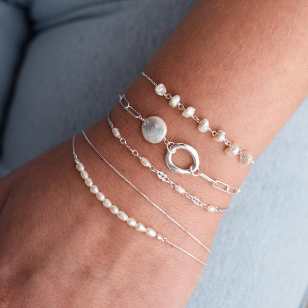 STONES & SILVER FRESHWATER PEARL CHAIN BRACELET 20cm