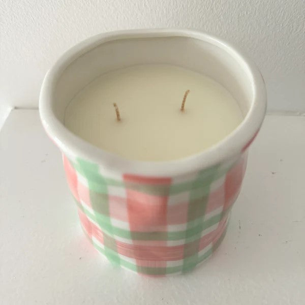 NOSS & CO LARGE CANDLE - GORGEOUS JAPANESE HONEYSUCKLE