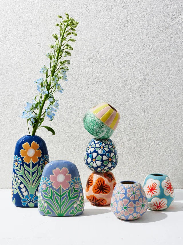 JONES AND CO - POLLEN BOUQUET TALL VASE
