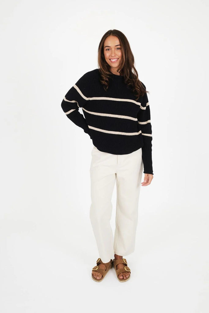 TITCHIE STRIKE OUT JUMPER - MIDNIGHT [SZ:M/L]