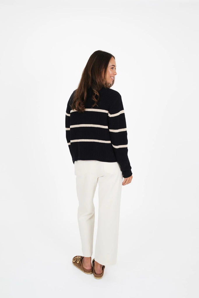 TITCHIE STRIKE OUT JUMPER - MIDNIGHT [SZ:M/L]