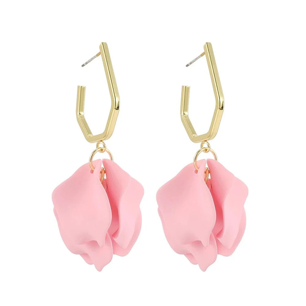 GREENWOOD DESIGNS PETUNIA GOLD HOOPS WITH LIGHT PINK PETALS