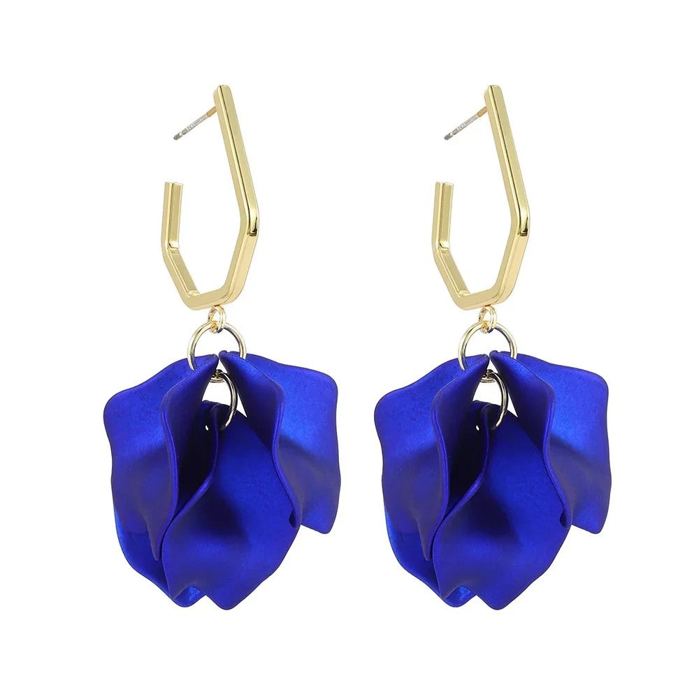 GREENWOOD DESIGNS PETUNIA GOLD HOOPS WITH BRIGHT BLUE PETALS