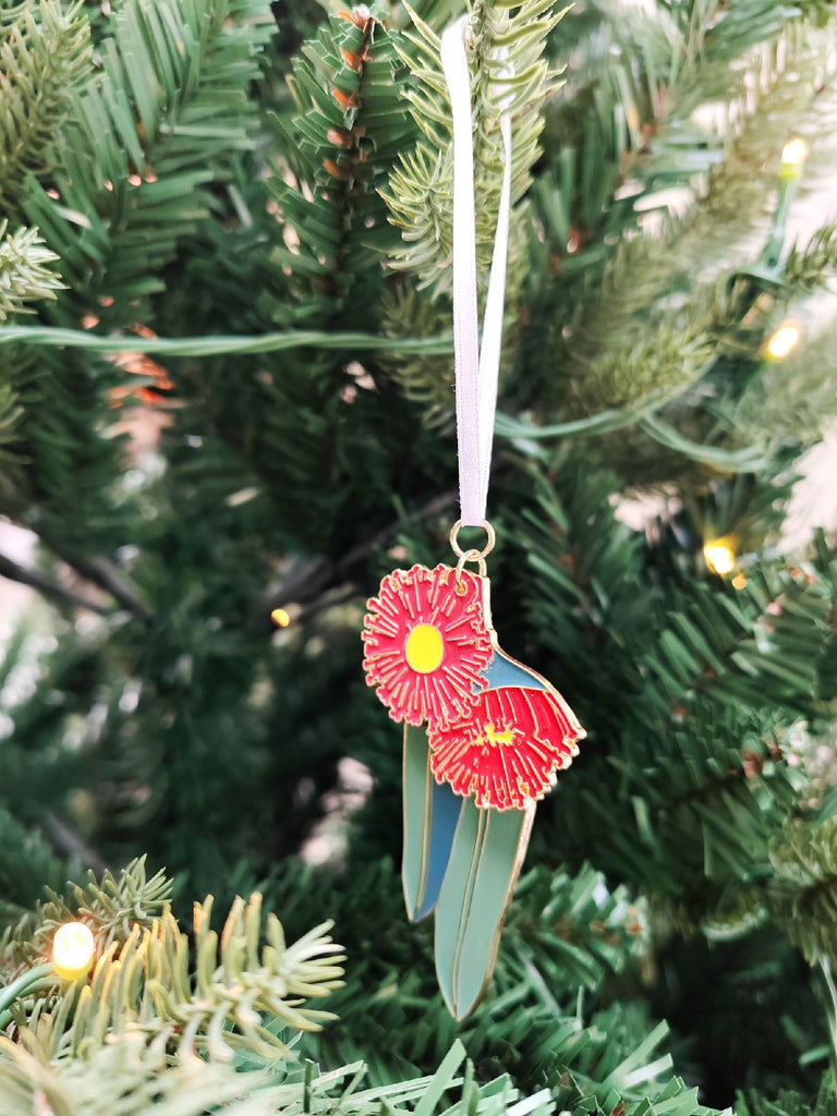 URBAN PRODUCTS CHRISTMAS HANGING DECORATION - AUSTRALIAN FLORA