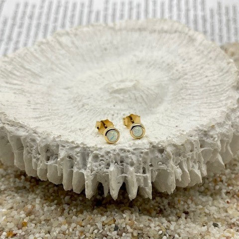 MIKI JEWELLERY OPAL STUDS - GOLD & WHITE