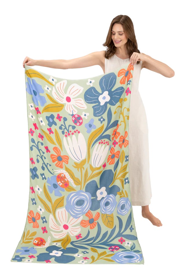 POWDER PRINT SCARF - GARDEN FRIENDS IN WILD FLOWERS