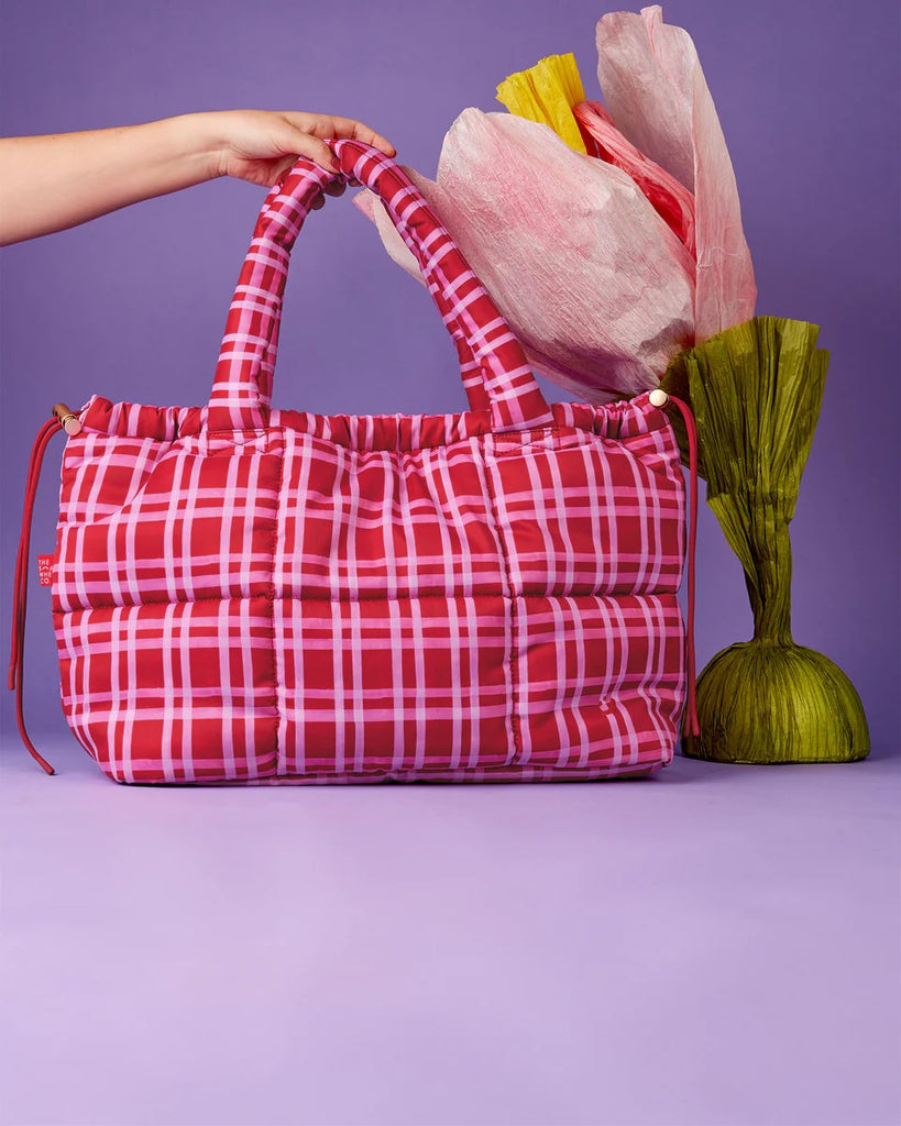 THE SOMEWHERE CO. MARSHMALLOW MIDI TOTE - RASPBERRY LEMONADE